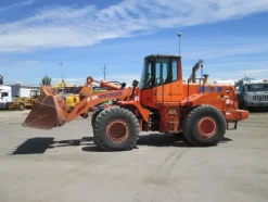 5#3595 Pala gommata Fiat Hitachi W190