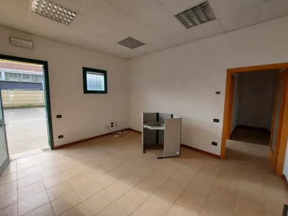 #15165 Palazzina direzionale