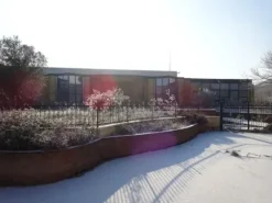 #3406 Palazzina uffici con capannone e terreni limitrofi
