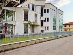 #20744 Palazzina uffici in complesso artigianale