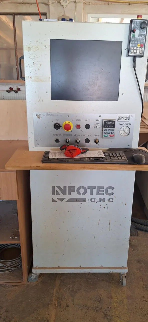 Pantografo CNC InfoTEC 3121 PRO