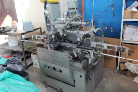 4#4475 Pantografo Rinaldi Magnum