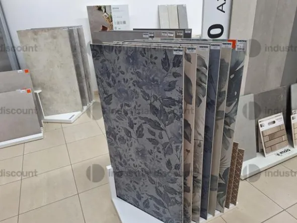 8#8706 Pavimenti e rivestimenti in pietra