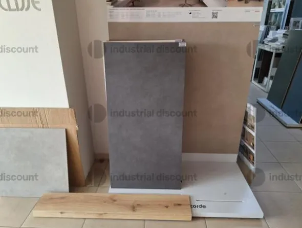 8#8706 Pavimenti e rivestimenti in pietra