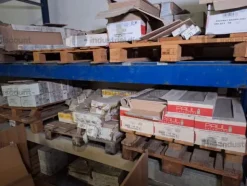 8#8706 Pavimenti e rivestimenti in pietra