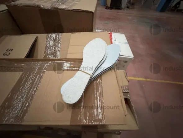 3#9883 Pellame ed accessori per produzione calzaturiera