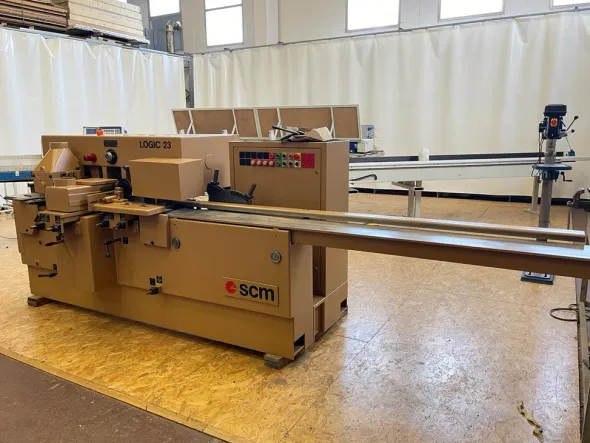 PE1117-1531 Scorniciatrice SCM Logic 23