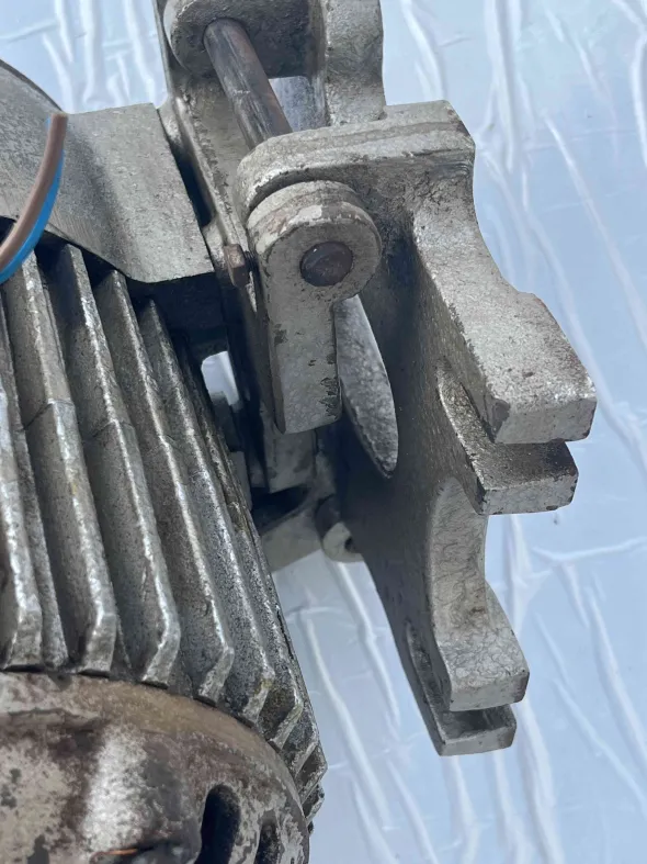 PFAFF Motore macchina da Cucire 380 – 2800 Giri