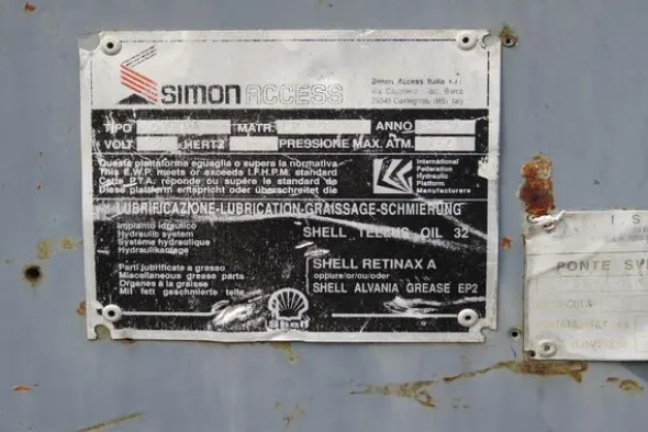 12#3066 Piattaforma aerea semovente Simon
