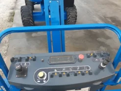 1#4873 Piattaforma semovente JLG 450 AJ