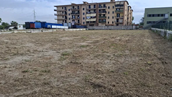 Piazzale in zona produttiva D1
