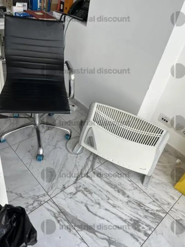 1#8925 Piccole attrezzature da officina e arredi di design e uffici