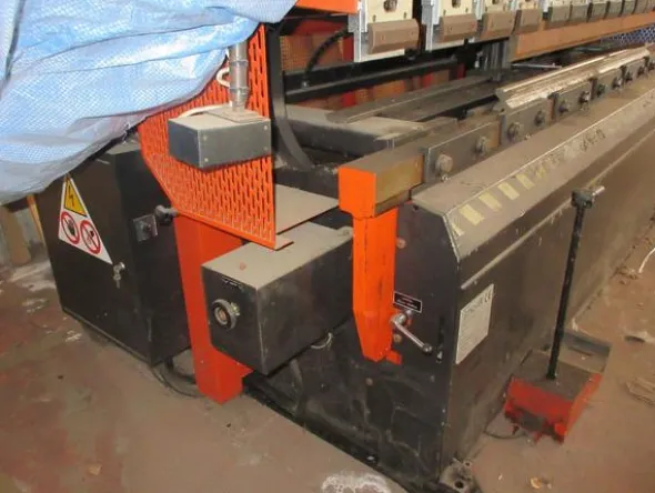 18#4517 Piegatrice cnc lamiere Schiavi