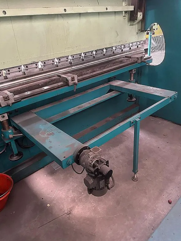 Piegatrice Gade PP30/150 del 2007
