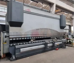 Piegatrice lamiera HPM Mod Spyder 6100 mm x 500 ton