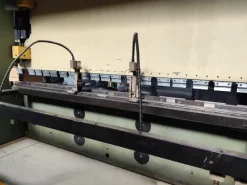 Piegatrice lamiera SCHIAVI Mod STP-C 204