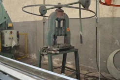 6#5252 Pinze per lamiere Topal Industries e minuterie