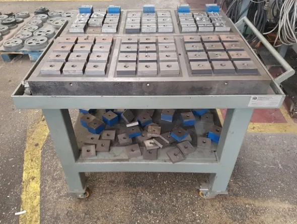 6#5252 Pinze per lamiere Topal Industries e minuterie