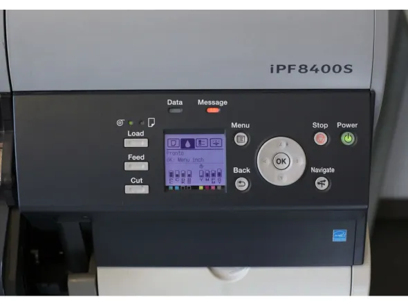 Plotter stampa professionale Canon iPF8400s