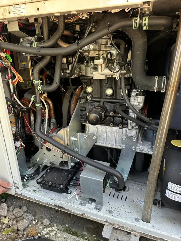Pompa di calore a gas AISIN GEHP , alimentata a metano