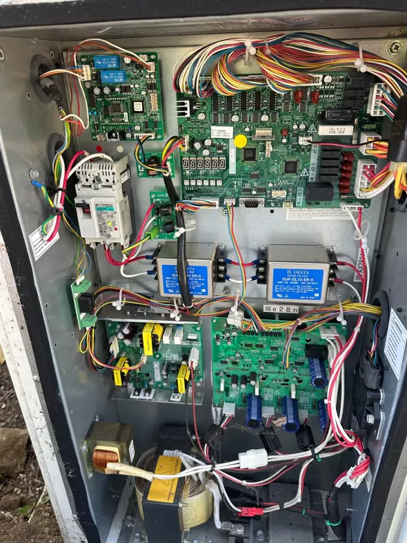 Pompa di calore a gas AISIN GEHP , alimentata a metano
