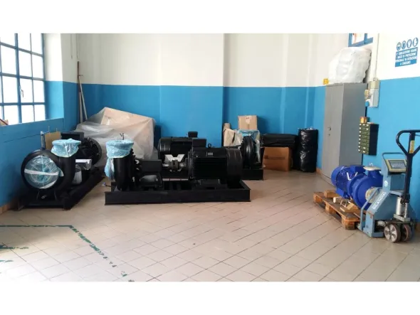 Pompe per acqua Grundfos, KSB