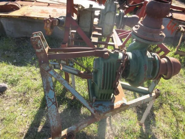 322#7087 Pompe per irrigazione per trattore stradale