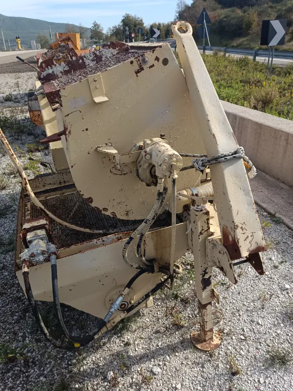 Pompe Spitz Bunker 38 & Puzmeister Per Calcestruzzo