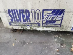 2#9360 Ponte sollevatore e compressore