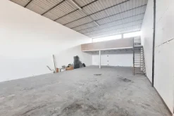 #22847 Porzione di capannone con piazzale privato