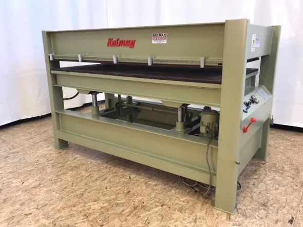 909-1232Pressa a caldo marca Kolmag