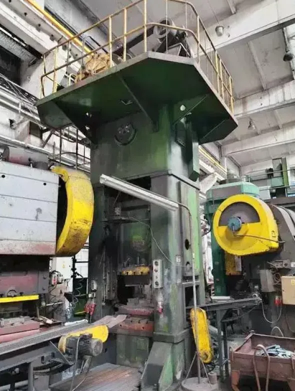 Pressa a manovella TMP VORONEZH KA2536