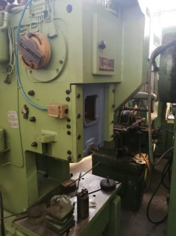 Pressa eccentrica Colombo Agostino C 40 40 Ton