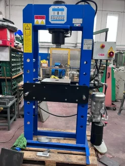 Pressa elettro idraulica 50 ton