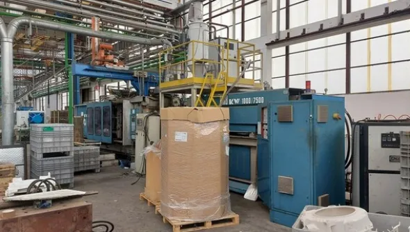 3#7165 Pressa iniezione BMB KW1000