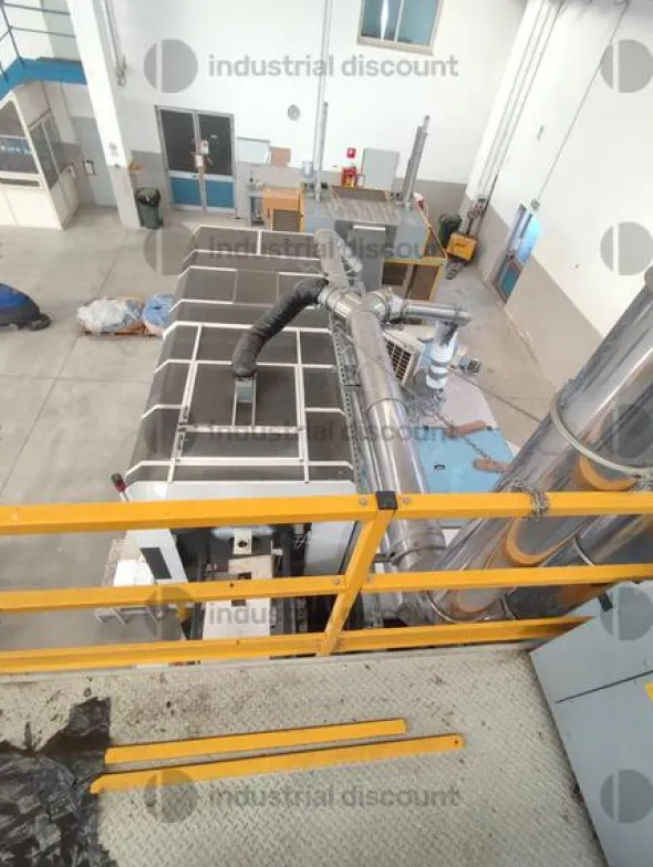 1#10039 Pressa iniezione Sacmi, stampo sacmi e robot di scarico Sytrama