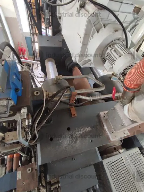 1#10039 Pressa iniezione Sacmi, stampo sacmi e robot di scarico Sytrama