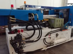 PRESSA INIEZIONE SAN SHUN 250T. ORE LAVORATE 100