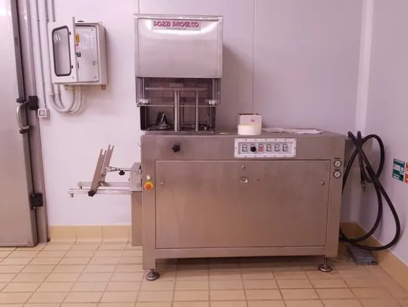 15#4631 Pressa insaccatrice Prozzi Progeco