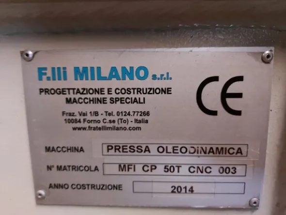 1#5882 Pressa oleodinamica F.lli Milano