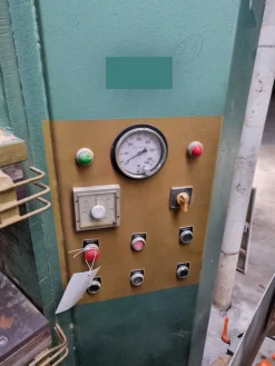 PRESSA per STAMPAGGIO e DEFORMAZIONE - VILMAR PS 900