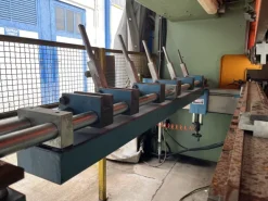 pressa piegatrice 60 Tonnellate