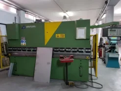 1#4375 Pressa piegatrice Warcom