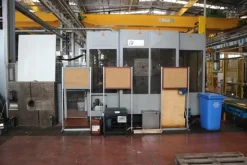 29#5528 Pressa Sandretto Mega HC e robot Jrobi