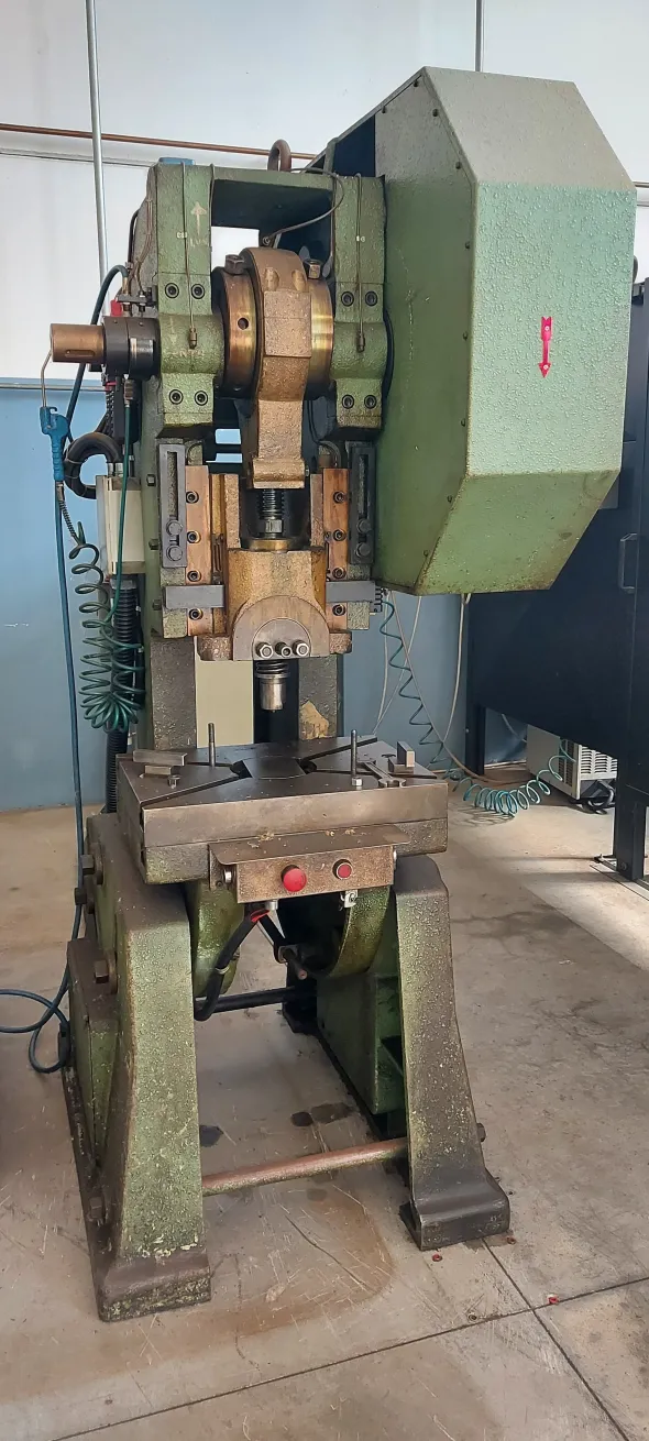 Pressa 30 tonnellate Copress spa