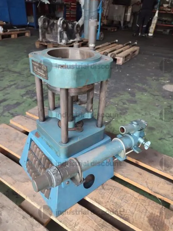 11#10078 Pressatubi Gates Hydraulics