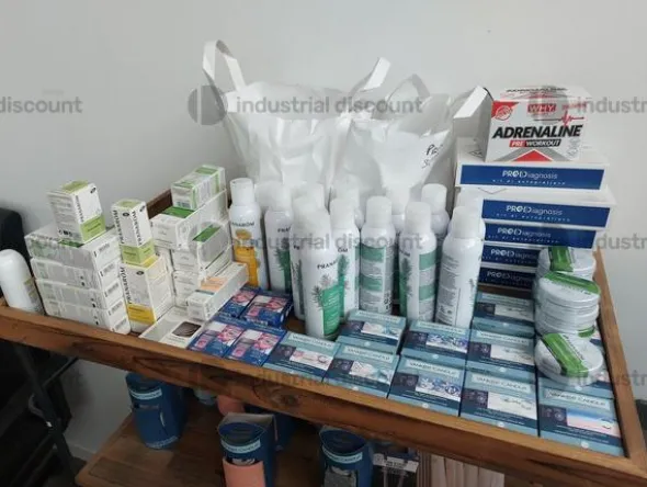 1#8828 Prodotti di cosmetica e parafarmacia