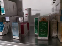 1#8828 Prodotti di cosmetica e parafarmacia