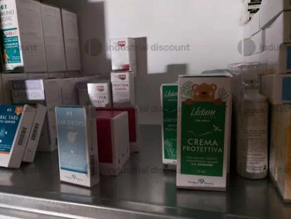 1#8828 Prodotti di cosmetica e parafarmacia