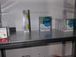 1#8828 Prodotti di cosmetica e parafarmacia